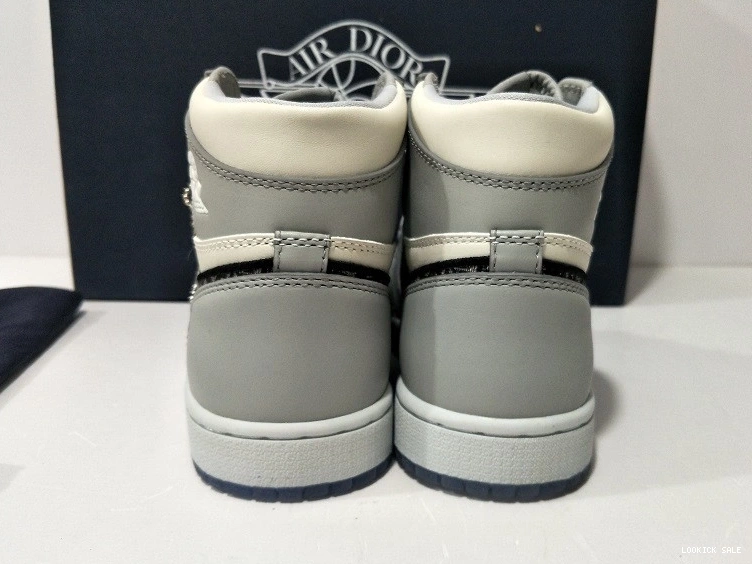 Reps Air x 1 CN8607-002 Dior Jordan High OG 0510